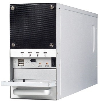 Průmyslové desktop a wallmount počítače